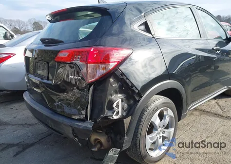 2017 Honda Hr-V Lx z USA, uszkodzony, nr VIN 3CZRU6H3XHM707445